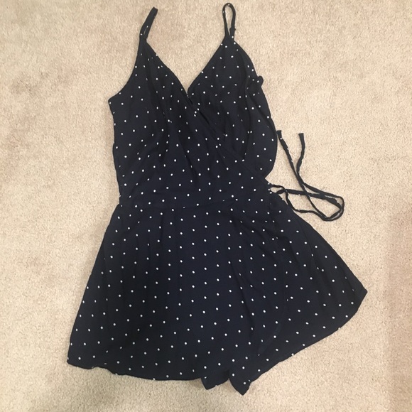 Arizona Polka dot romper - Picture 1 of 5